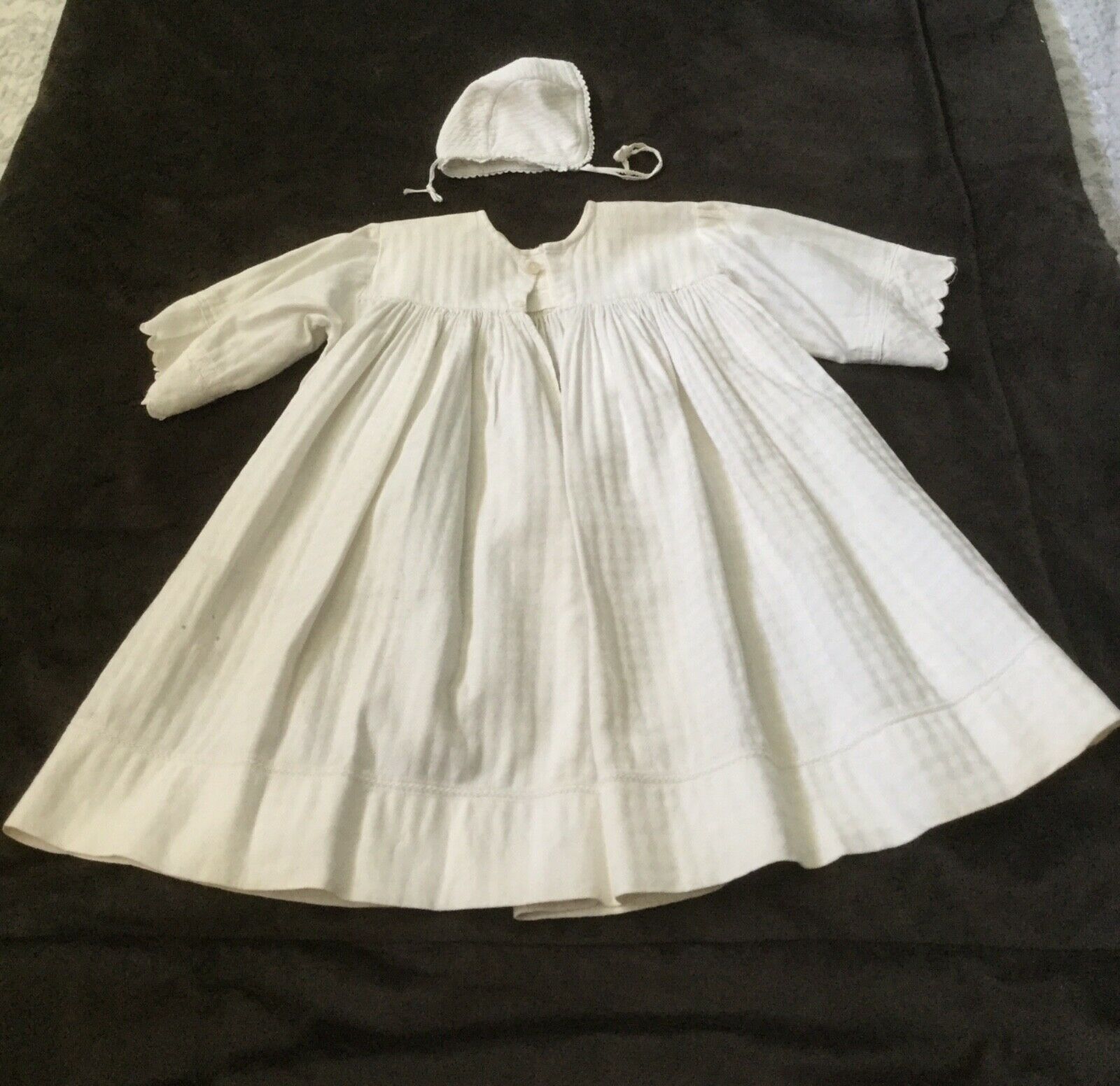 Antique French Victorian Edwardian Baby handmade Gown and cap. Baby or Doll