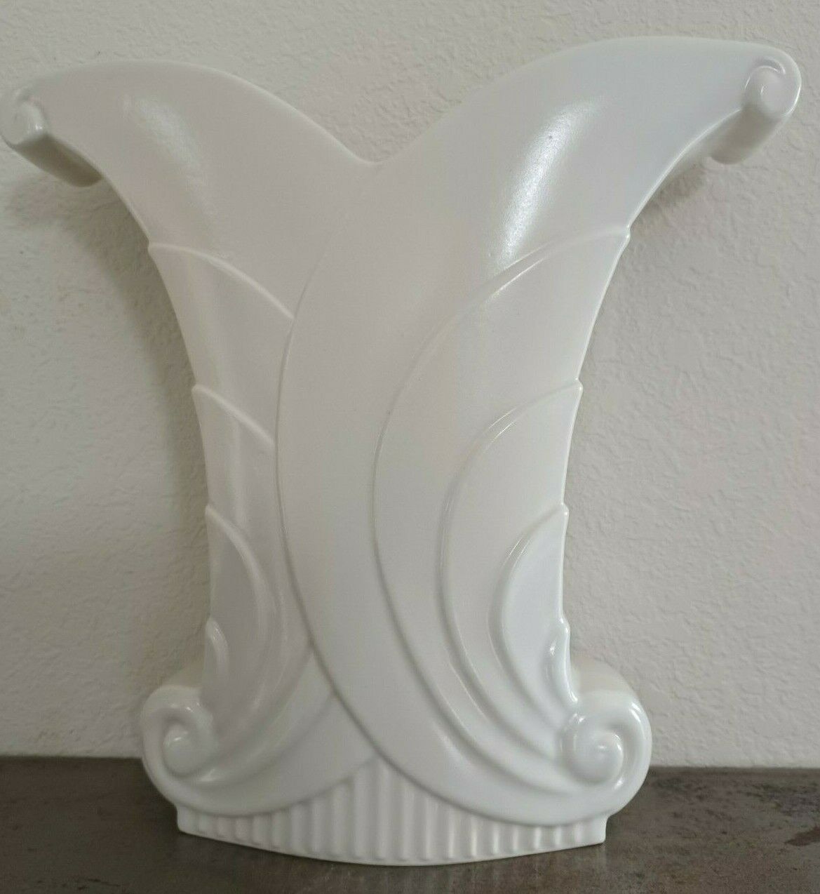 White Abingdon 514 Vase Height 11" Width 11.75" At The Top